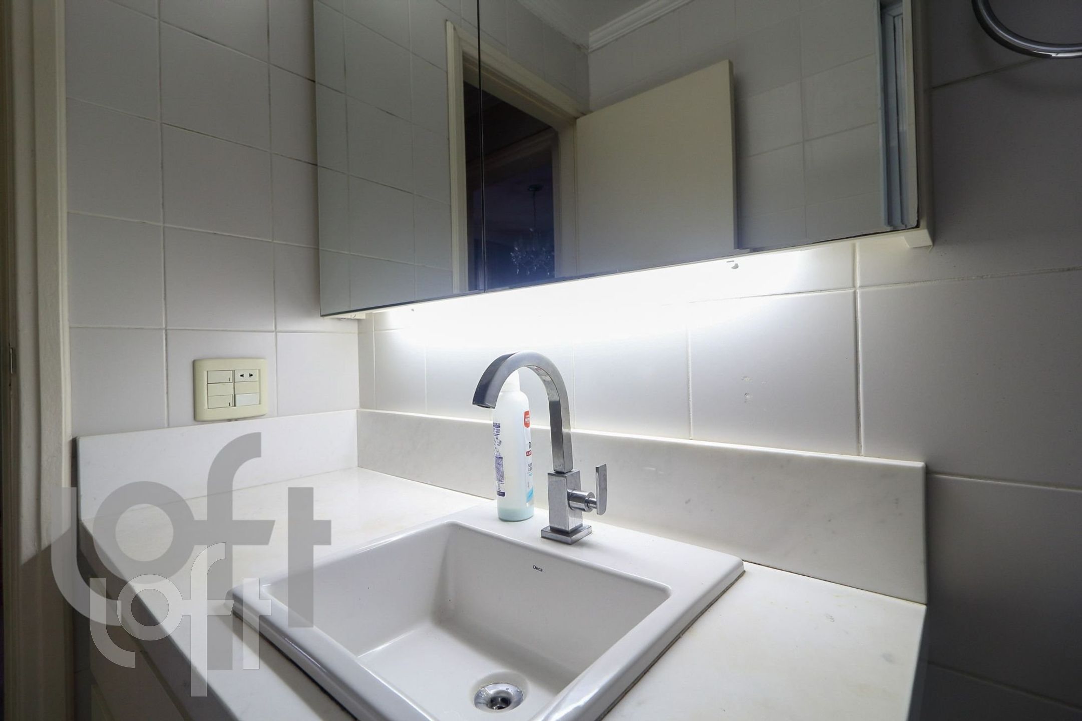 Apartamento à venda com 2 quartos, 68m² - Foto 27