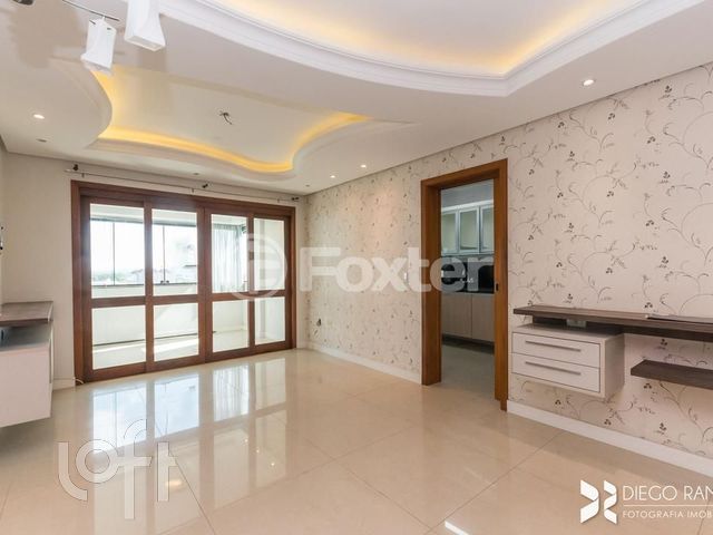 Apartamento com 247m², 3 dormitórios, 1 suíte, 2 vagas, Vila Ipiranga em Porto Alegre