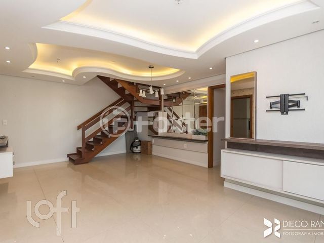 Apartamento com 247m², 3 dormitórios, 1 suíte, 2 vagas, Vila Ipiranga em Porto Alegre