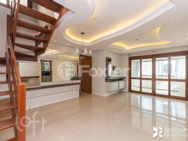 Apartamento com 247m², 3 dormitórios, 1 suíte, 2 vagas, Vila Ipiranga em Porto Alegre