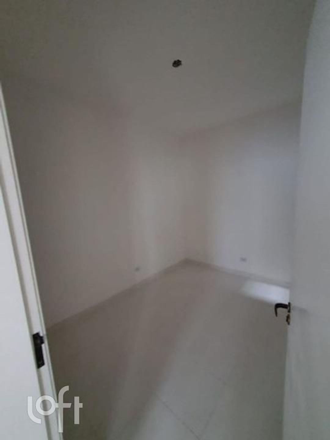 Apartamento à venda com 1 quarto, 33m² - Foto 3