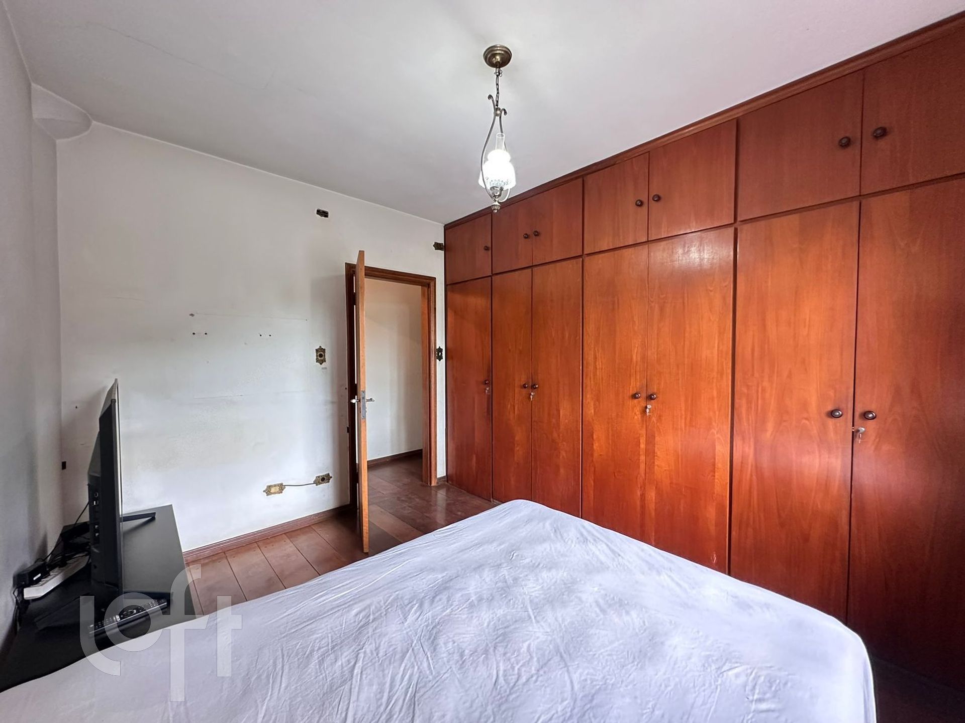 Casa à venda com 5 quartos, 300m² - Foto 14