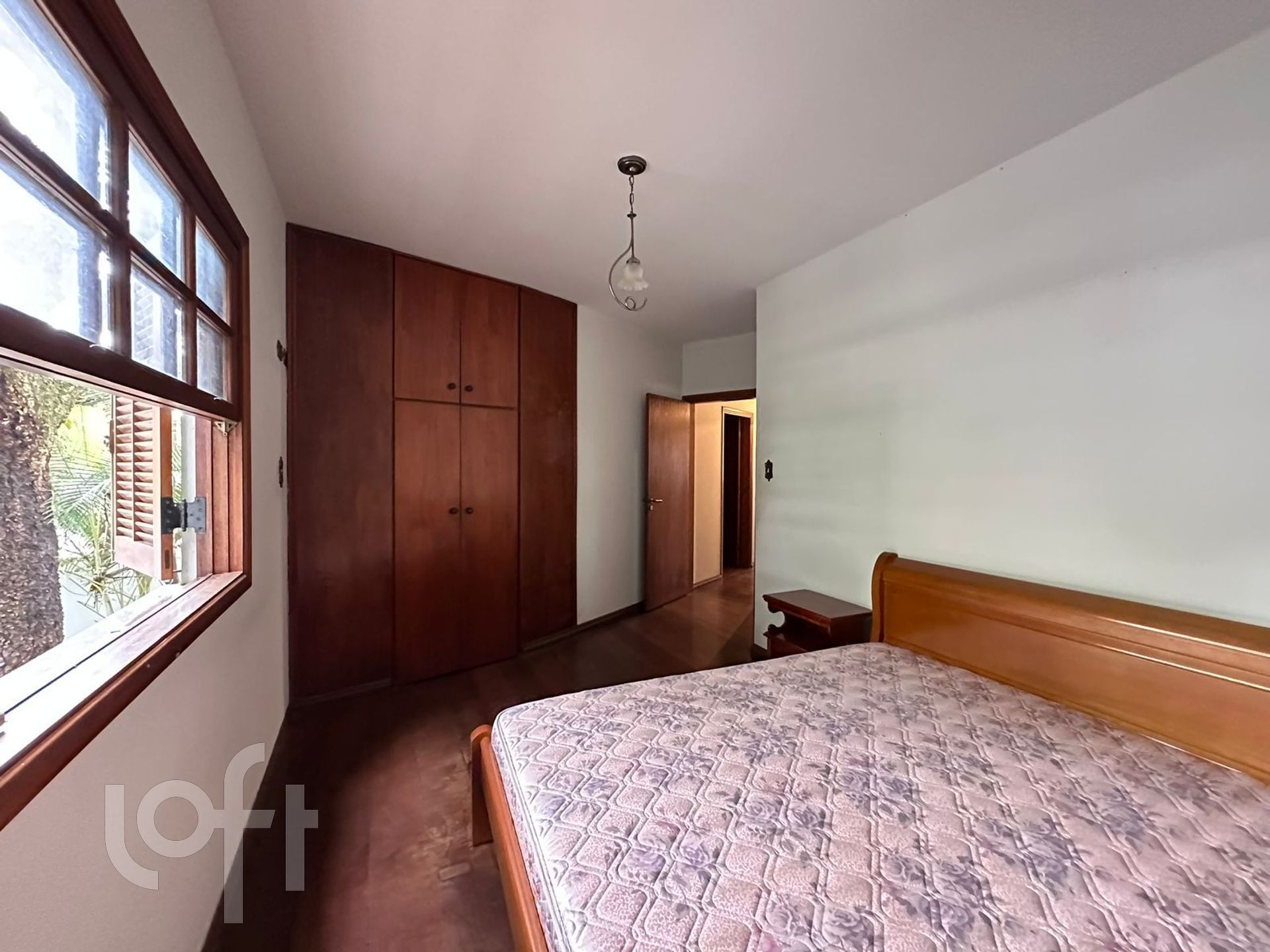 Casa à venda com 5 quartos, 300m² - Foto 12