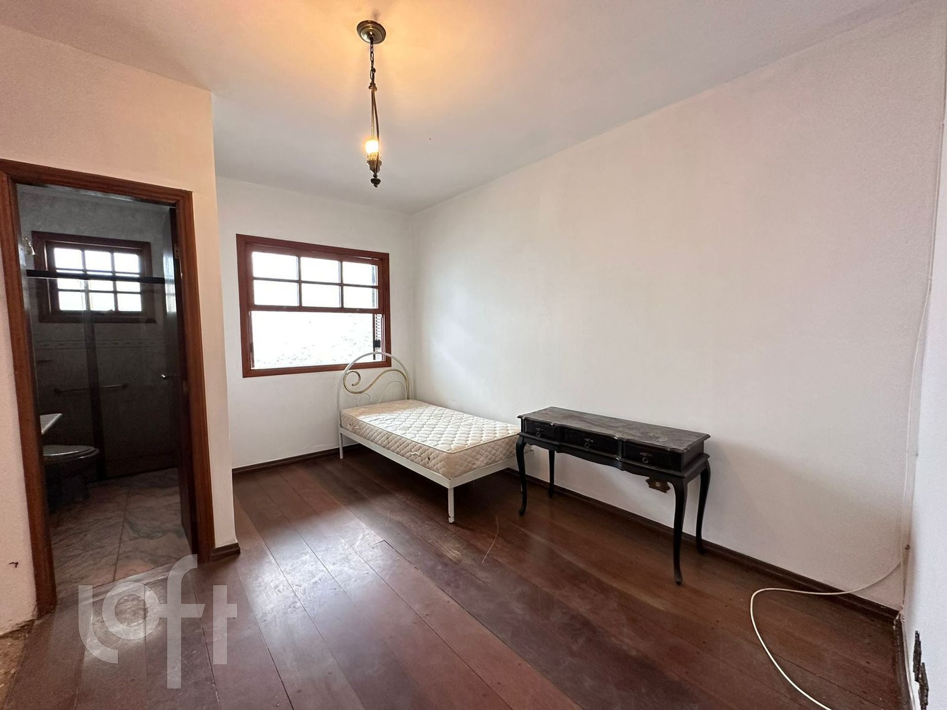 Casa à venda com 5 quartos, 300m² - Foto 15