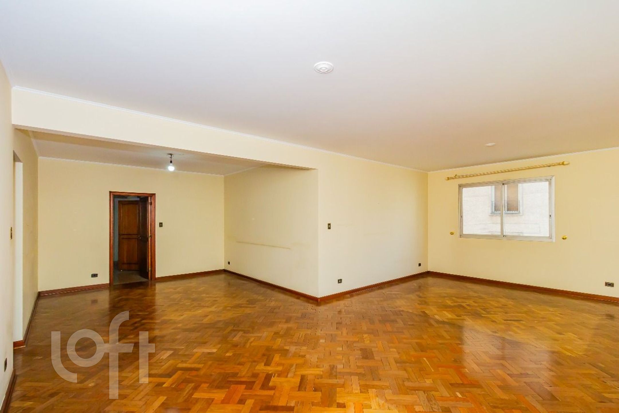 Apartamento à venda com 3 quartos, 230m² - Foto 6