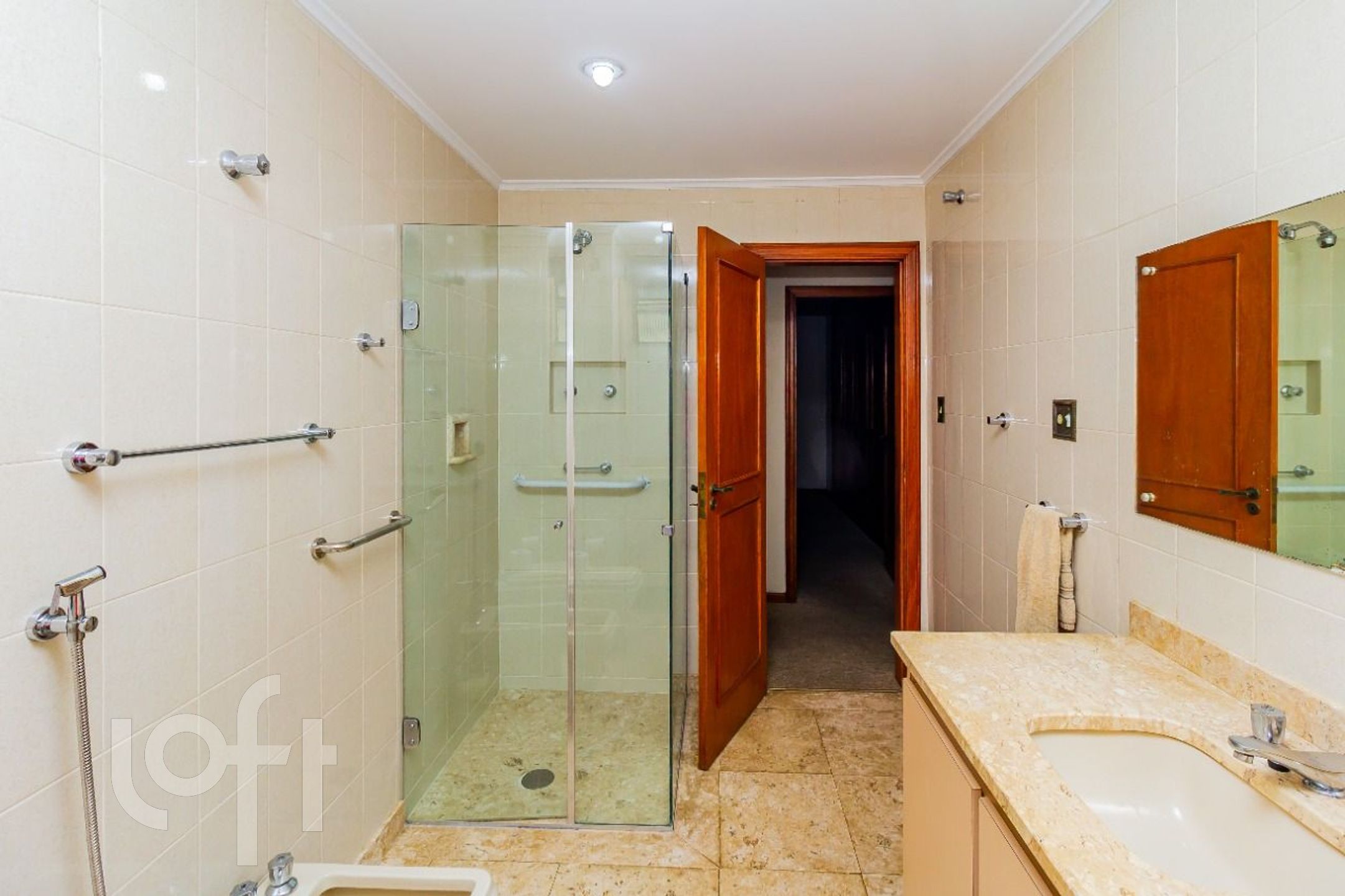 Apartamento à venda com 3 quartos, 230m² - Foto 44