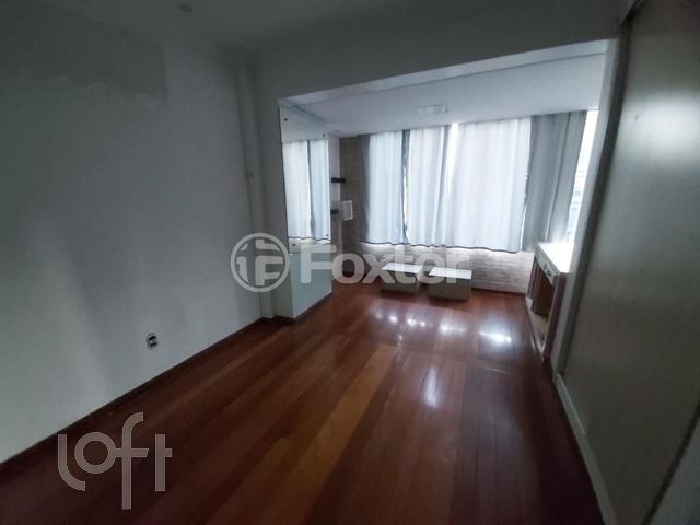 Apartamento com 190m², 3 dormitórios, 1 suíte, 2 vagas, Auxiliadora em Porto Alegre