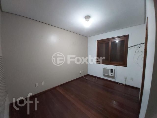 Apartamento com 190m², 3 dormitórios, 1 suíte, 2 vagas, Auxiliadora em Porto Alegre