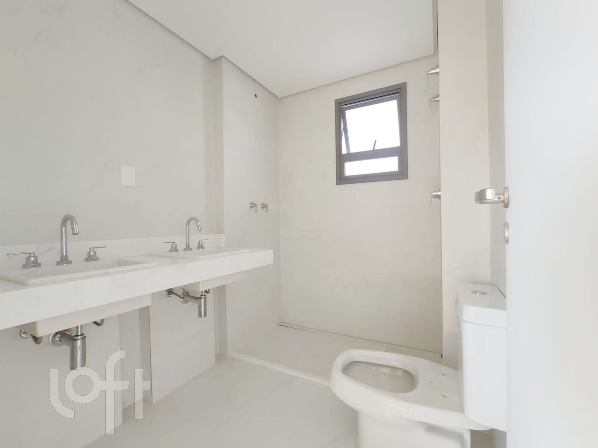 Apartamento à venda com 4 quartos, 185m² - Foto 17