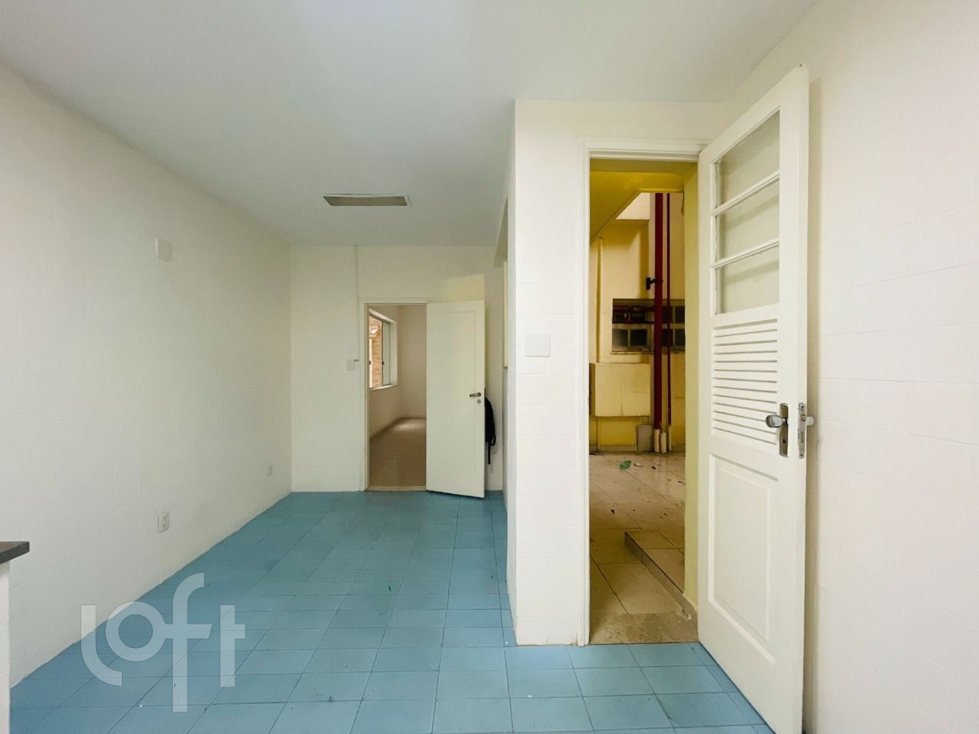 Apartamento à venda com 3 quartos, 130m² - Foto 33