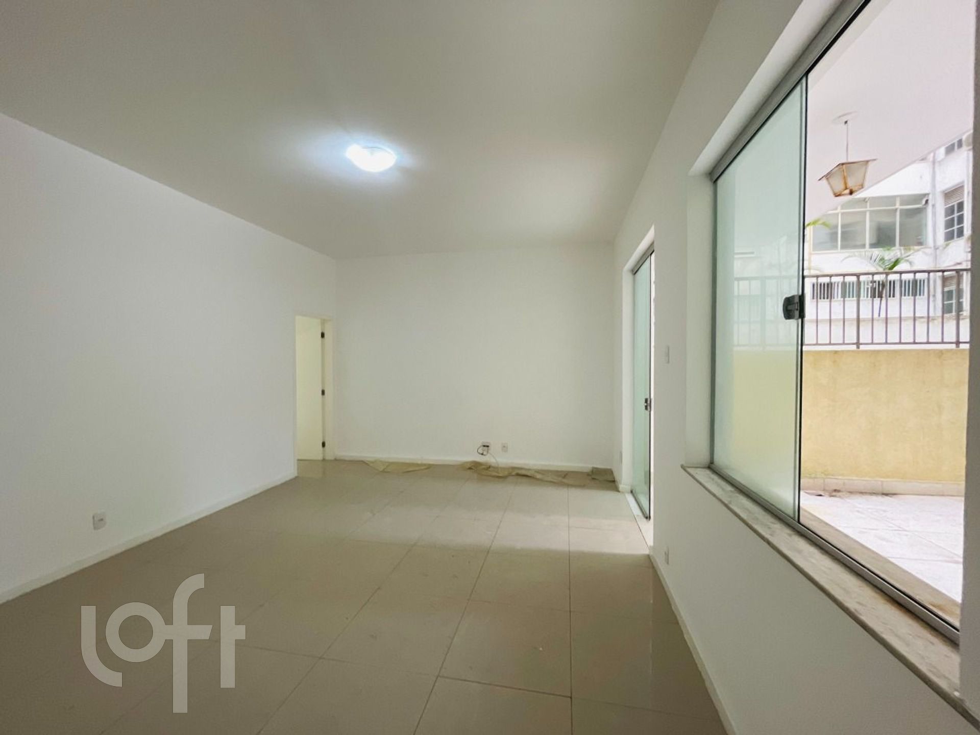 Apartamento à venda com 3 quartos, 130m² - Foto 21