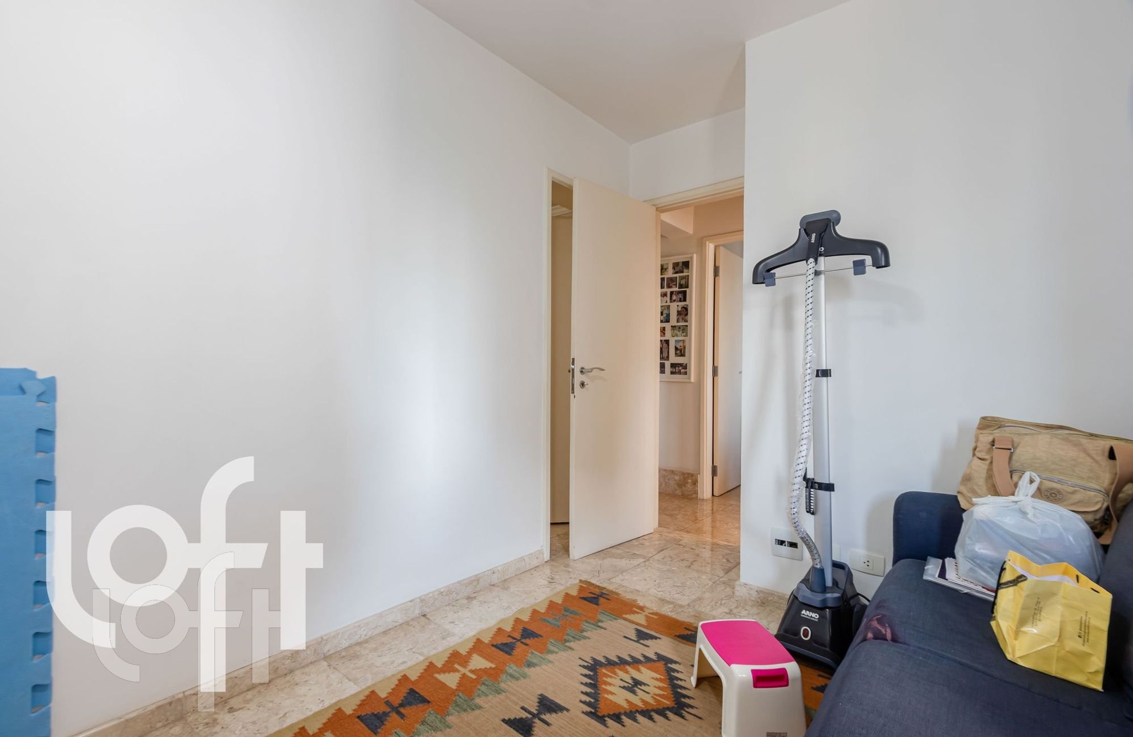 Apartamento à venda com 3 quartos, 200m² - Foto 3