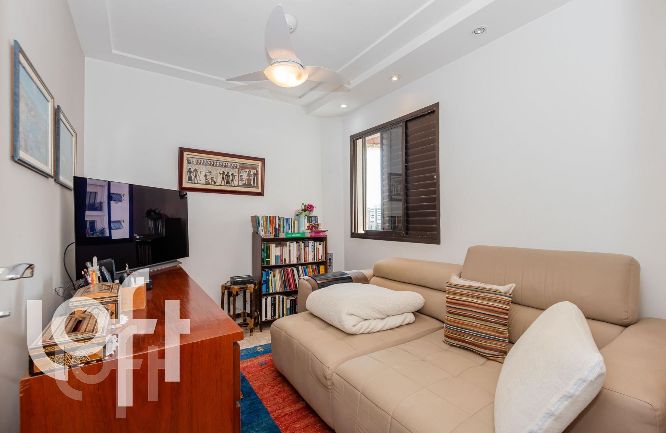 Apartamento à venda com 3 quartos, 200m² - Foto 6