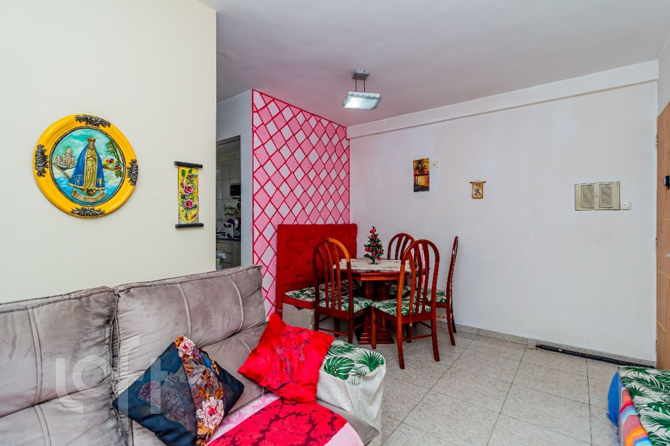 Apartamento à venda com 2 quartos, 46m² - Foto 2