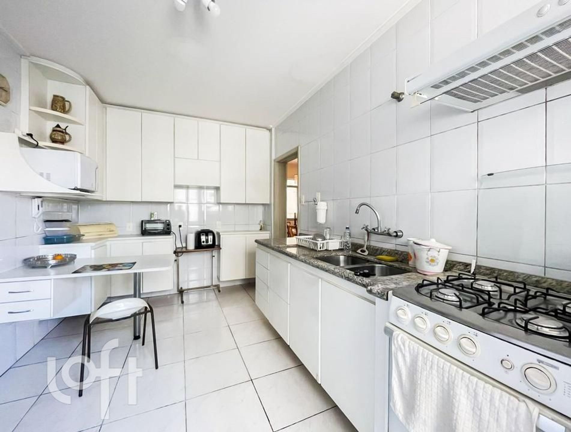 Apartamento à venda com 2 quartos, 116m² - Foto 18