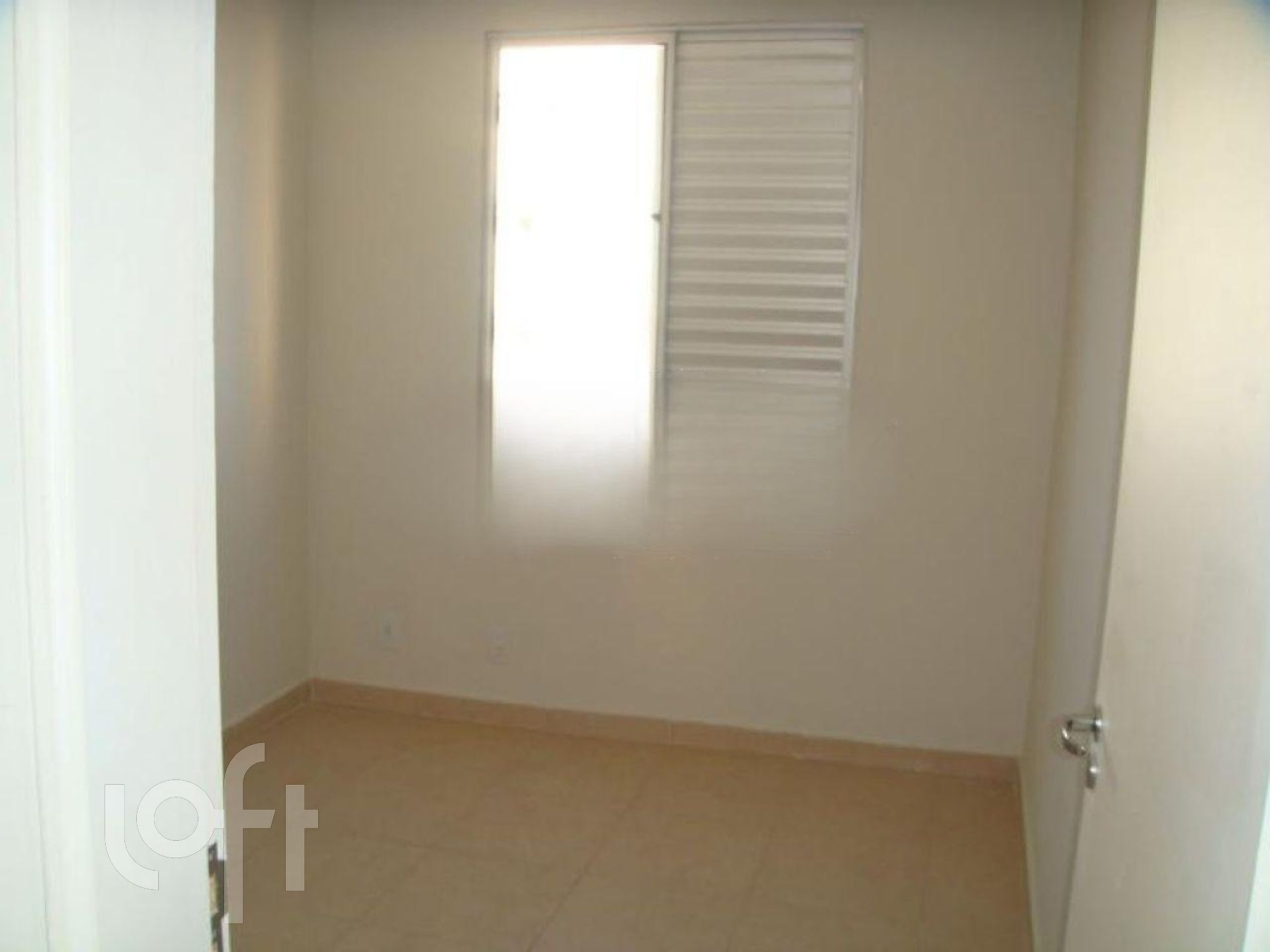 Apartamento à venda com 2 quartos, 48m² - Foto 4