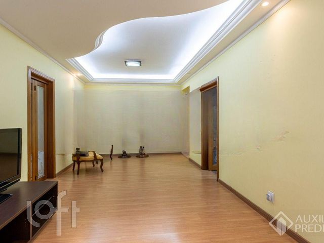 Apartamento com 103m², 3 dormitórios, 1 vaga, Rio Branco em Porto Alegre