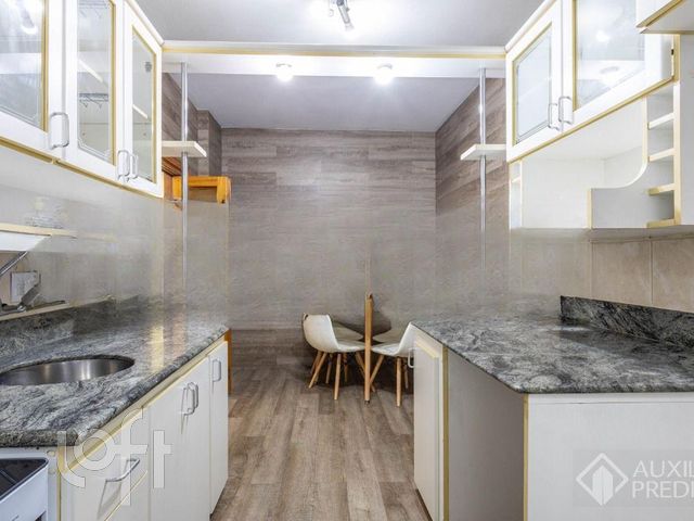 Apartamento com 103m², 3 dormitórios, 1 vaga, Rio Branco em Porto Alegre