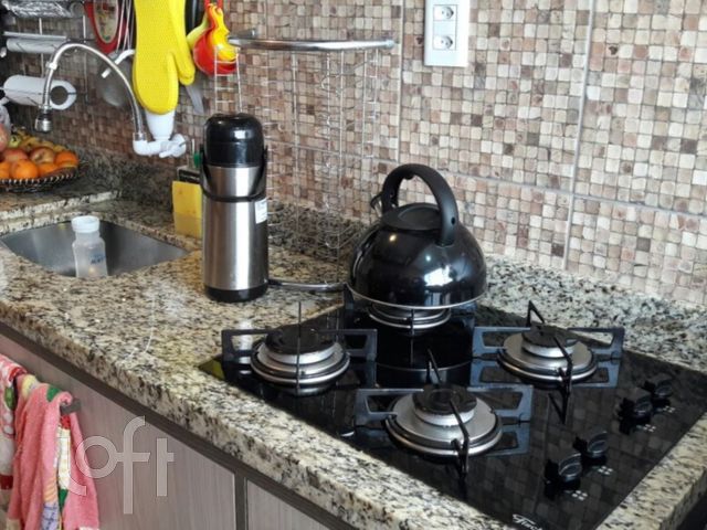 Apartamento com 55m², 2 dormitórios, 1 vaga, Vila Ipiranga em Porto Alegre