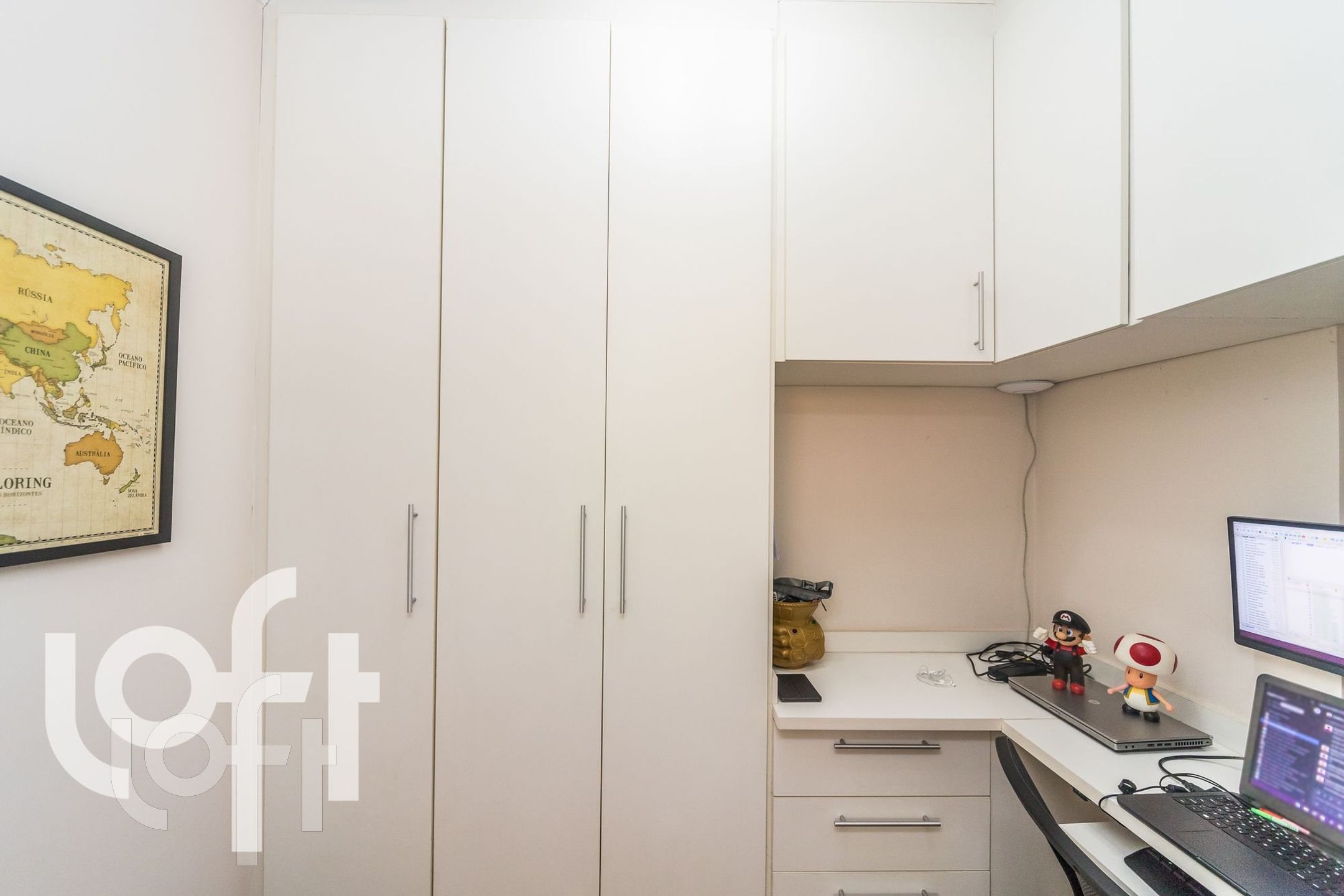 Apartamento à venda com 2 quartos, 70m² - Foto 3