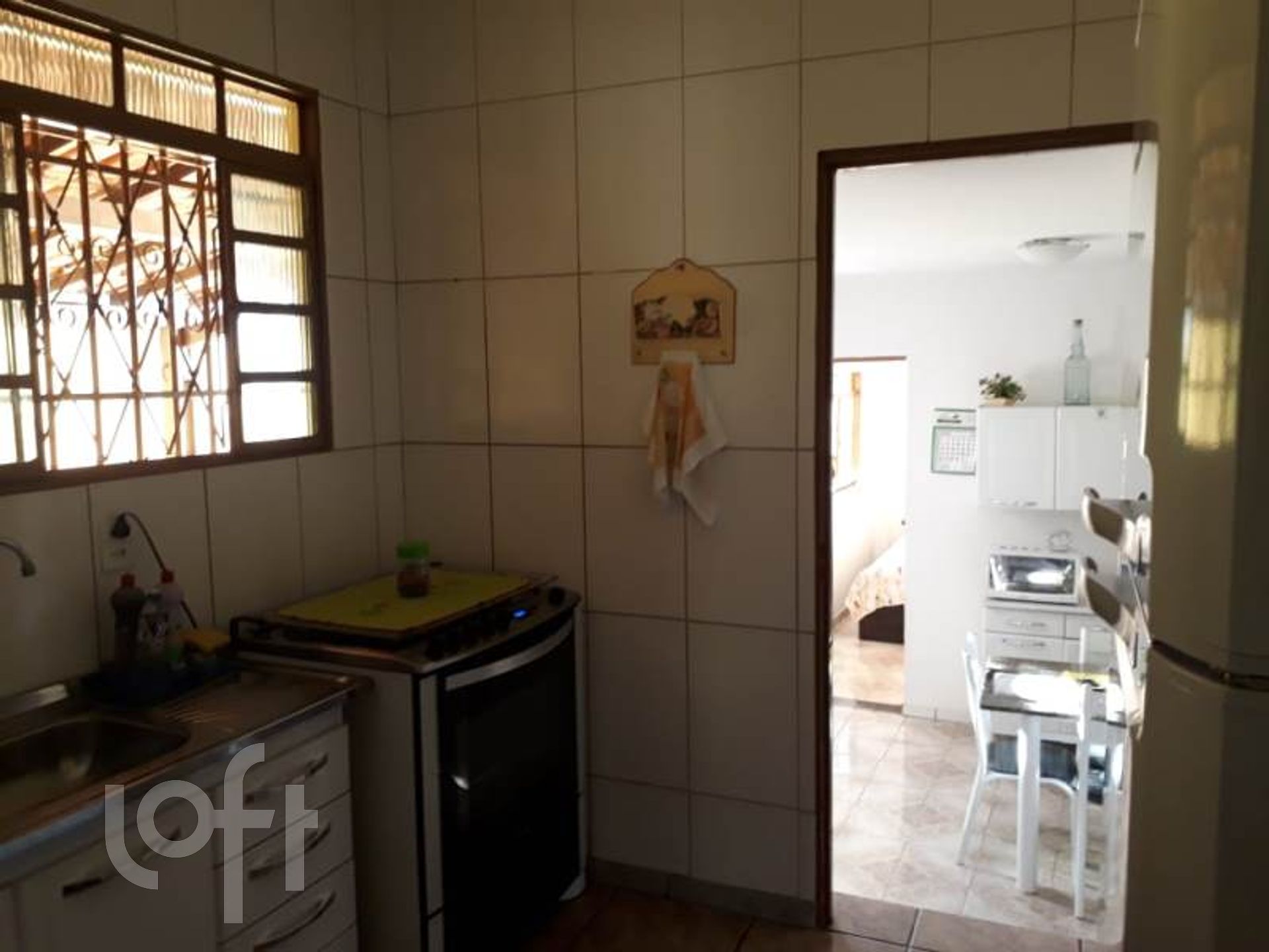 Casa à venda com 6 quartos, 100m² - Foto 14