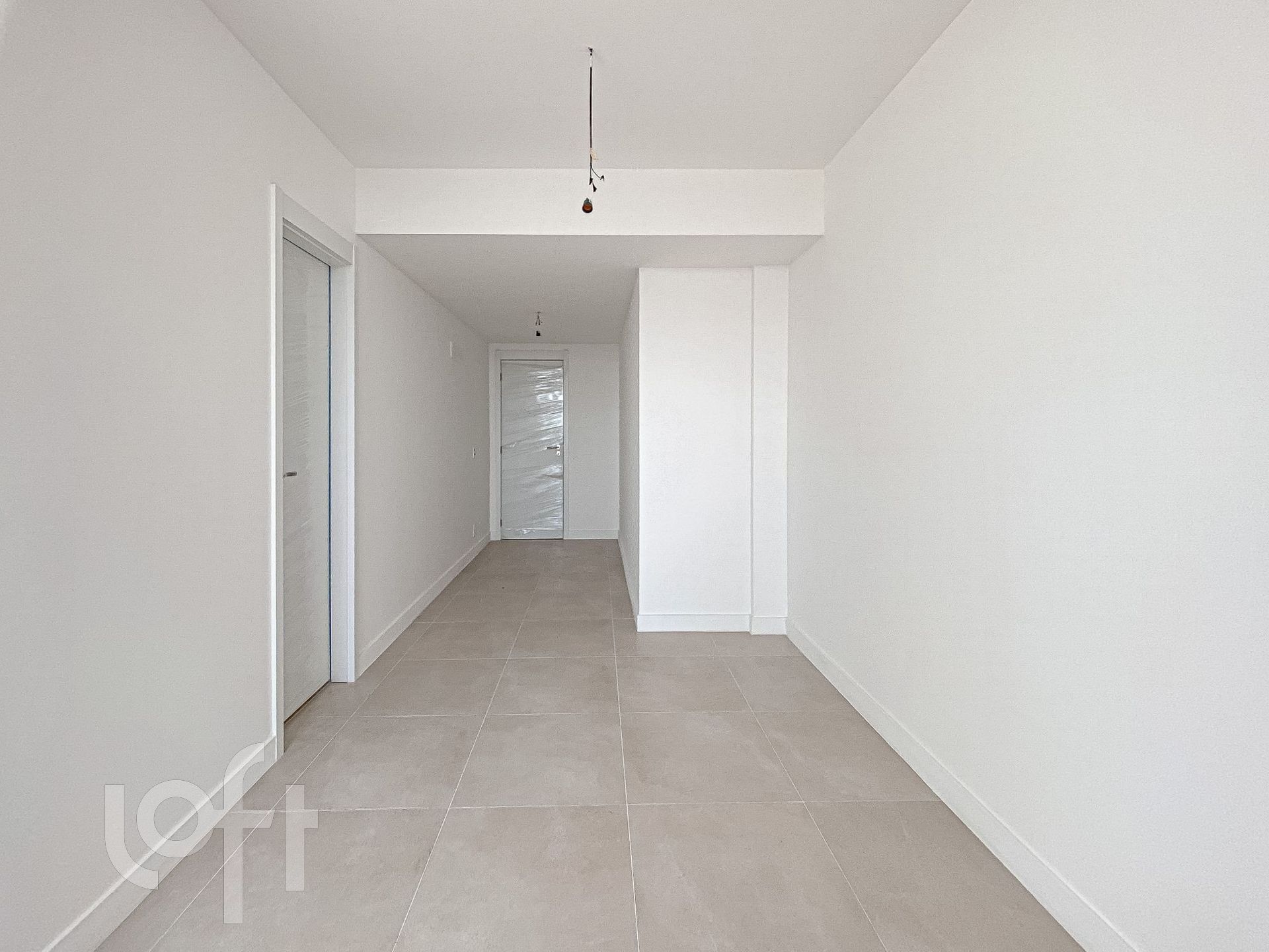 Apartamento à venda com 3 quartos, 180m² - Foto 10