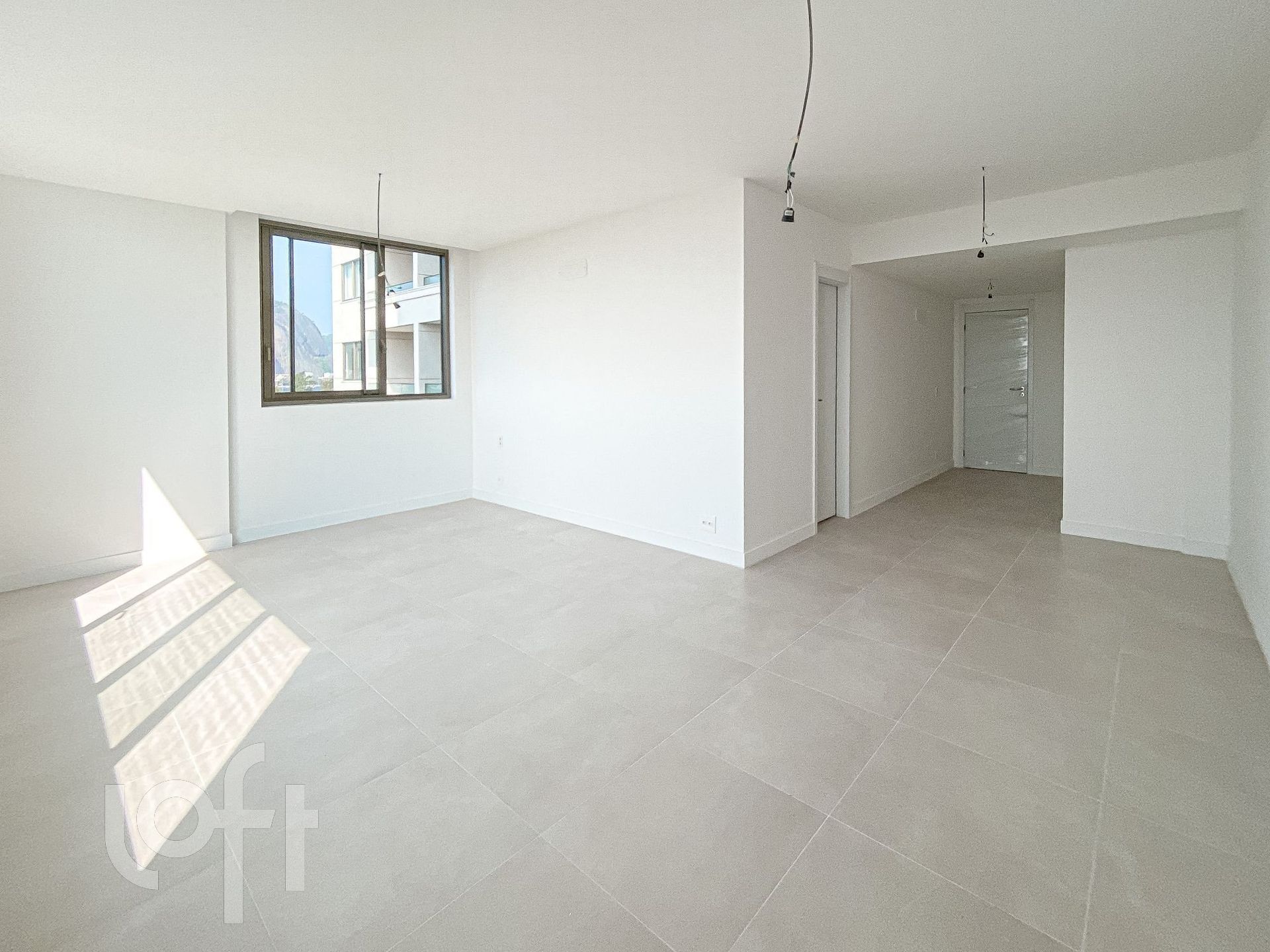 Apartamento à venda com 3 quartos, 180m² - Foto 12