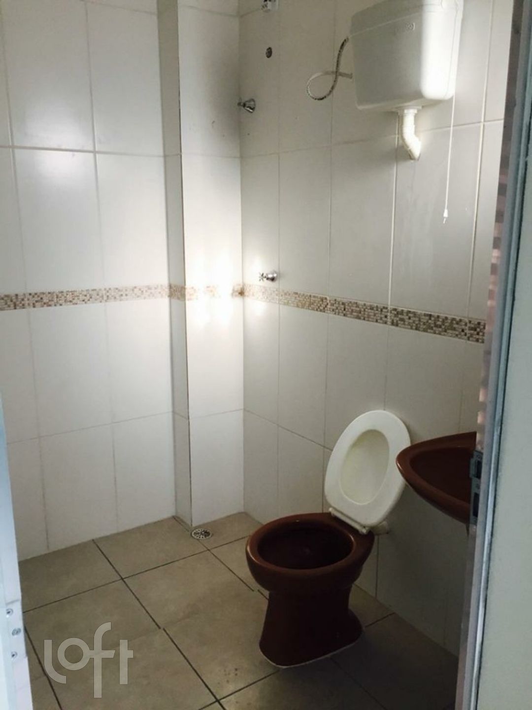 Casa à venda com 6 quartos, 250m² - Foto 6