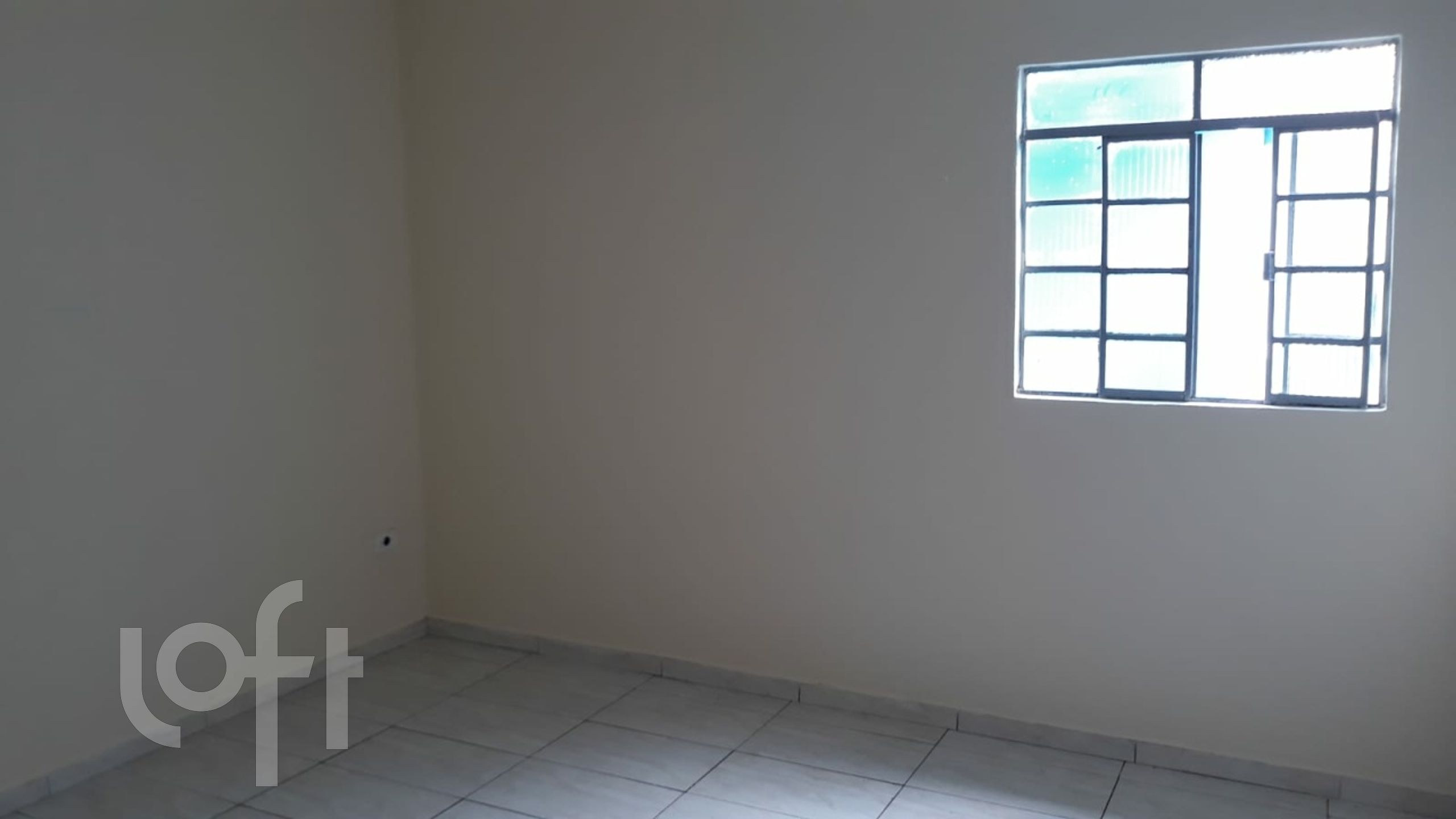 Casa à venda com 6 quartos, 250m² - Foto 5