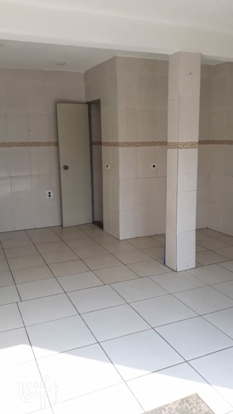 Casa à venda com 6 quartos, 250m² - Foto 15