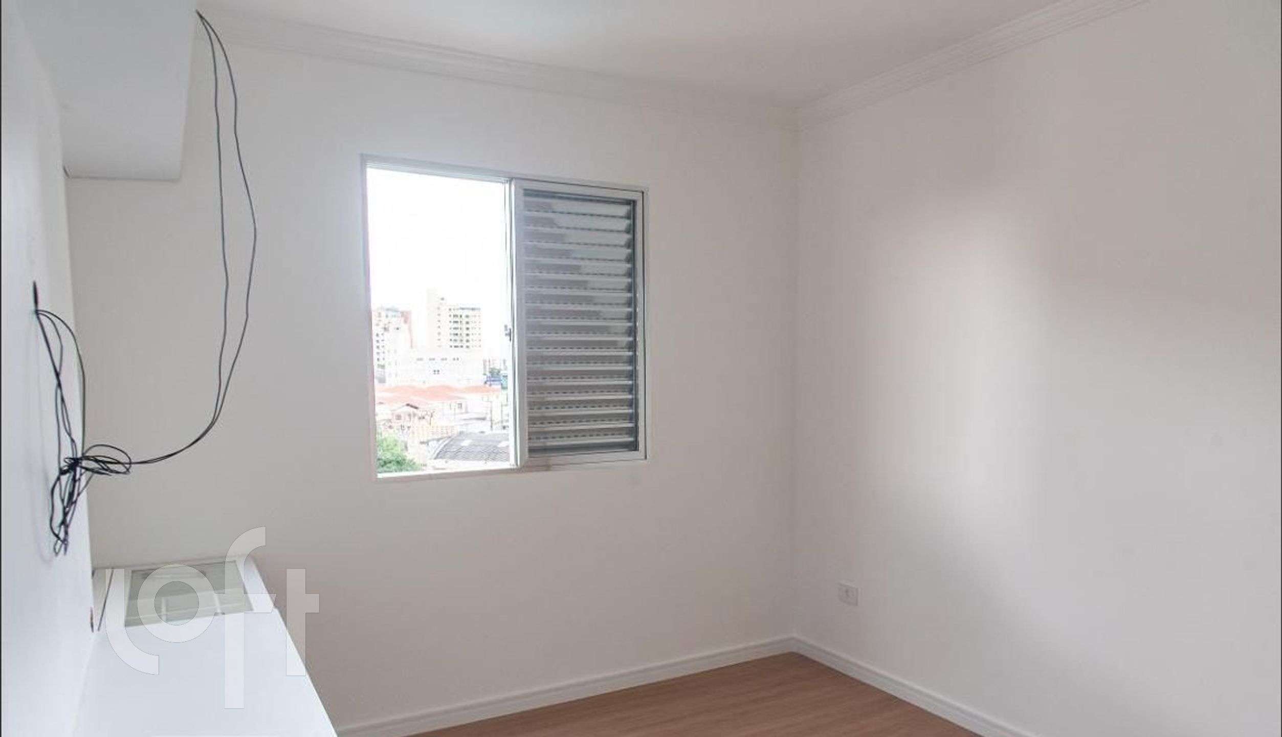 Apartamento à venda com 2 quartos, 70m² - Foto 4