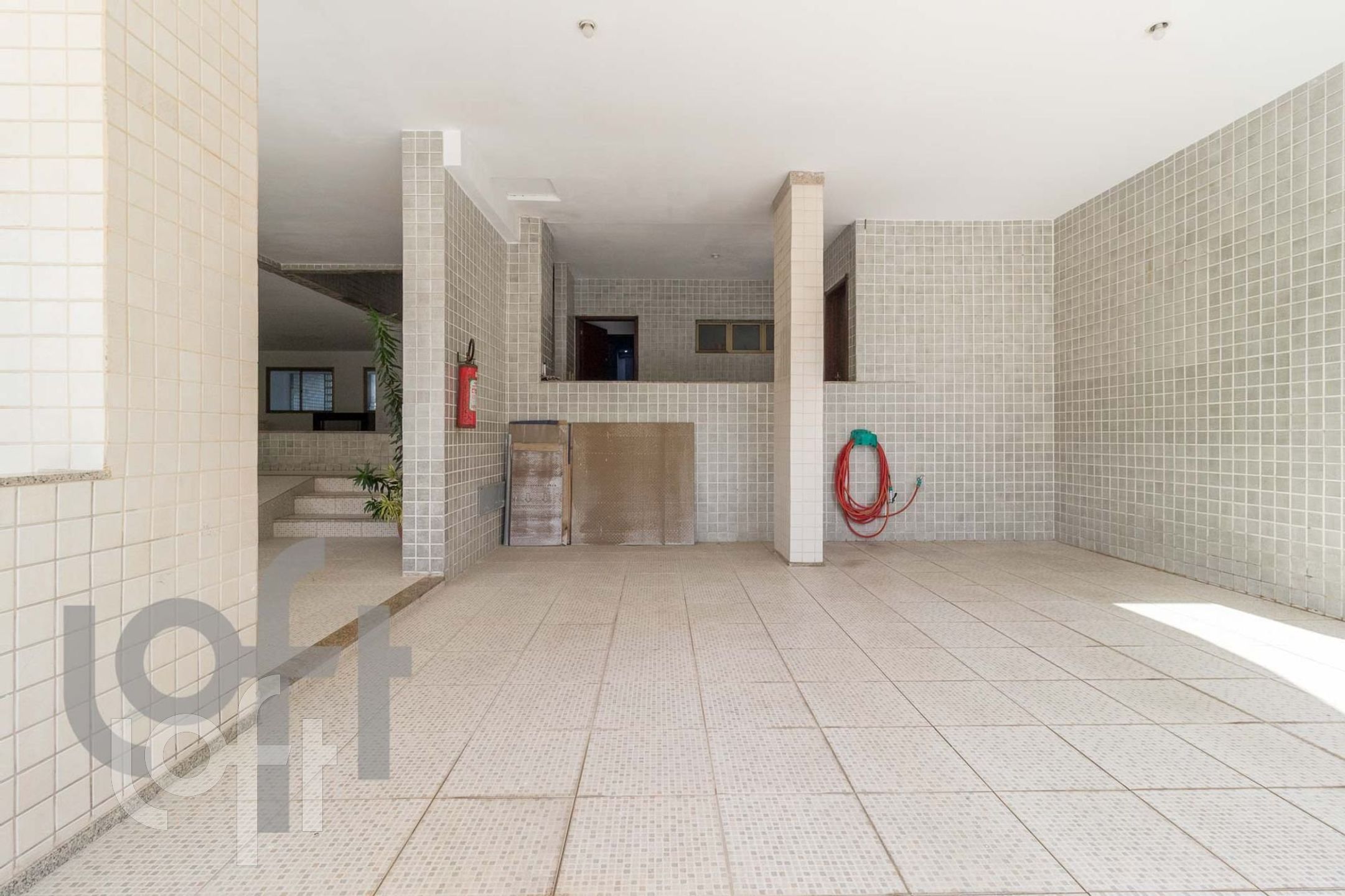 Apartamento à venda com 3 quartos, 190m² - Foto 31