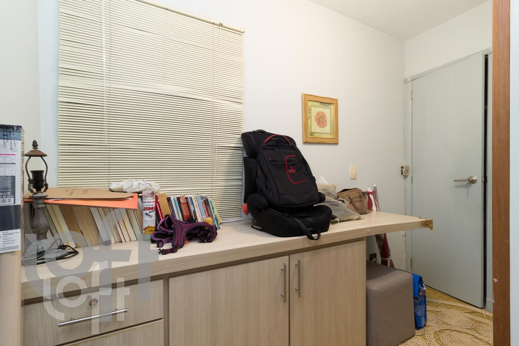 Apartamento à venda com 3 quartos, 190m² - Foto 2