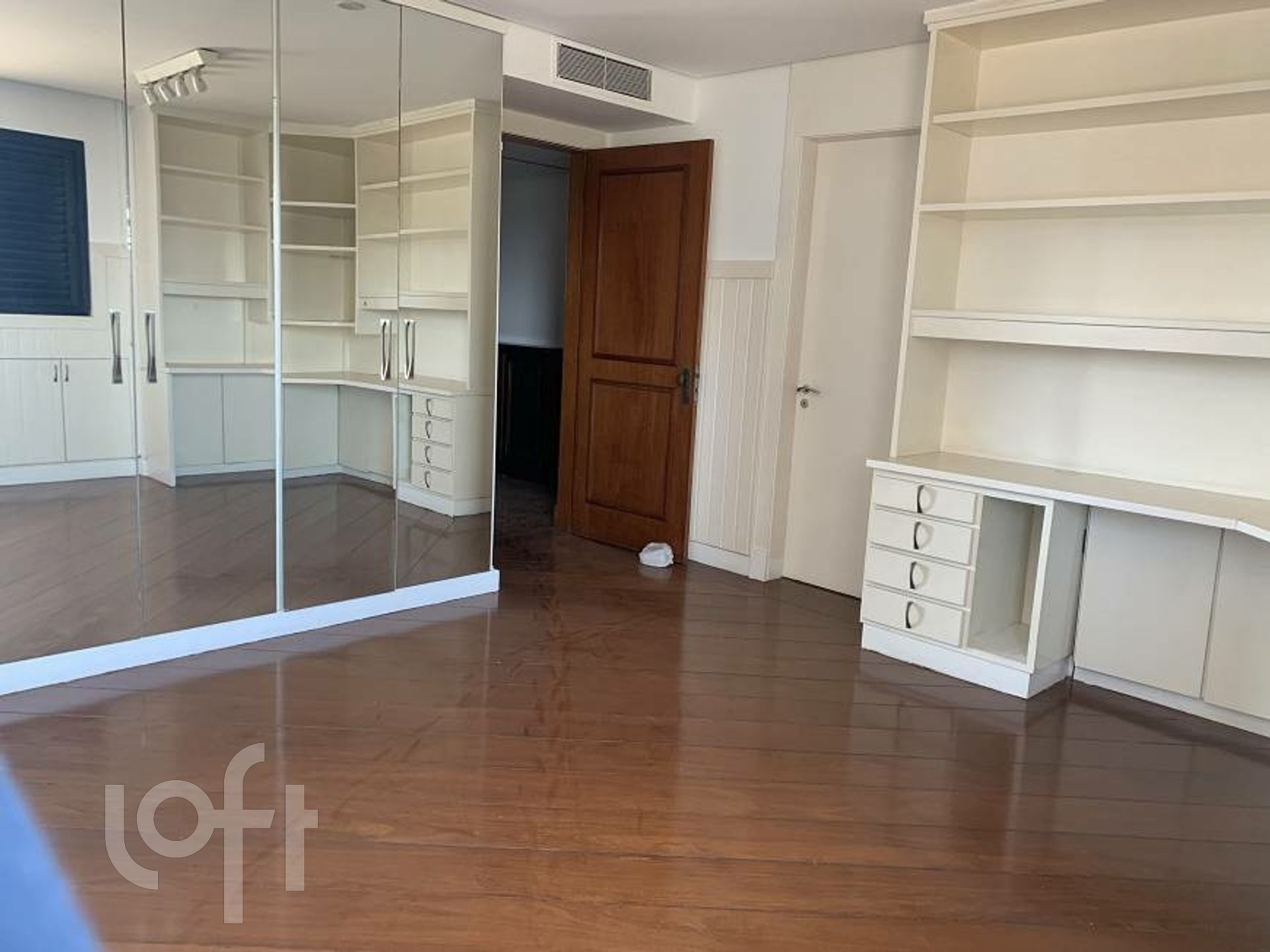 Apartamento à venda com 3 quartos, 479m² - Foto 2