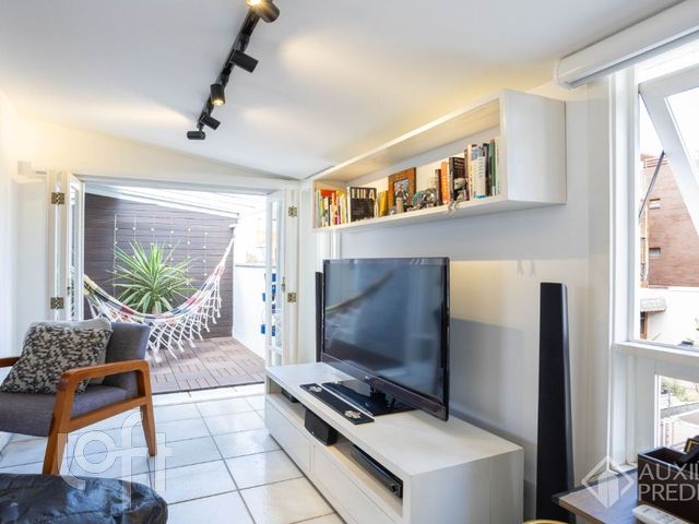 Apartamento com 87m², 1 dormitório, 1 vaga, Petrópolis em Porto Alegre