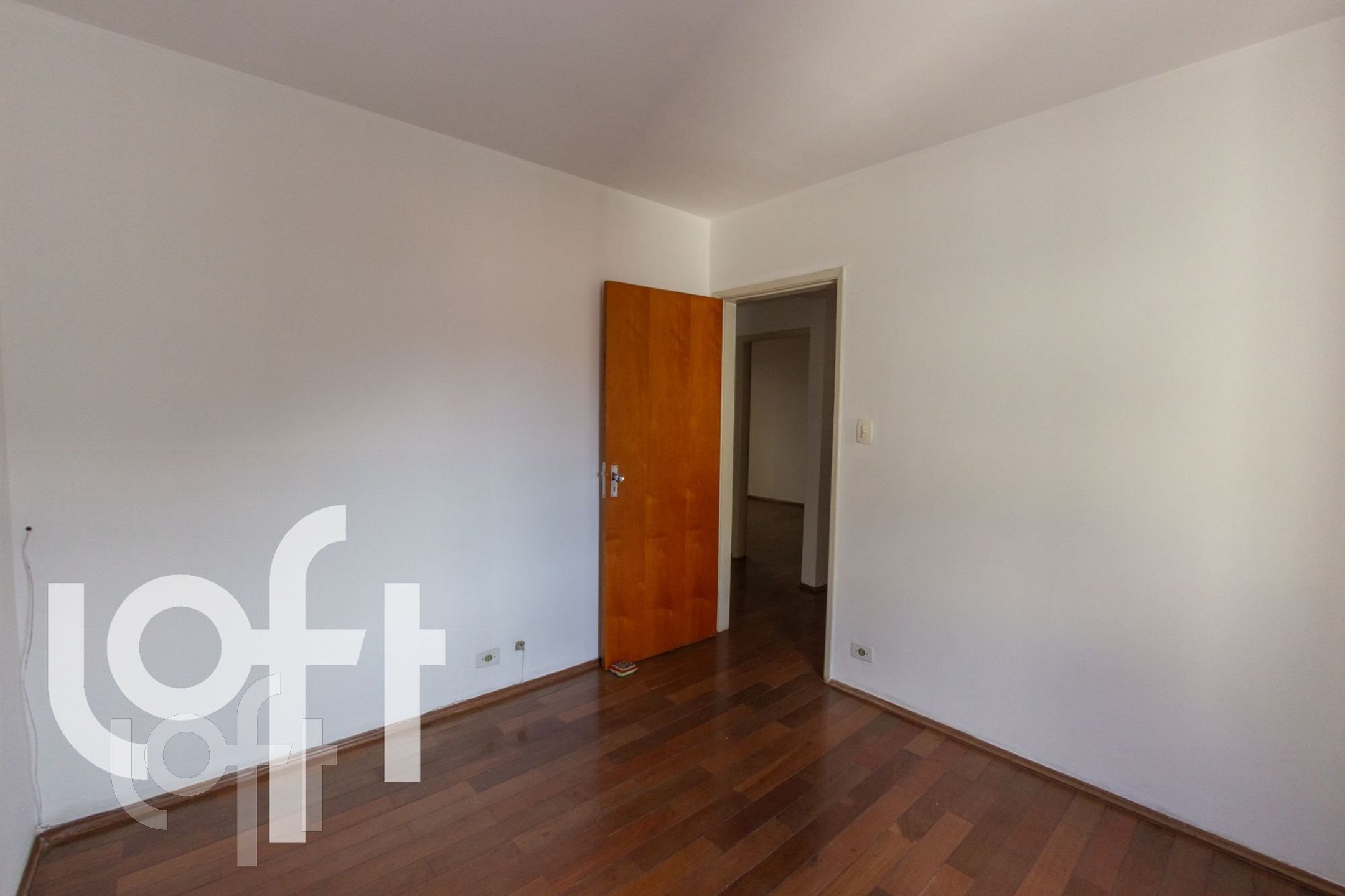 Apartamento à venda com 2 quartos, 76m² - Foto 9