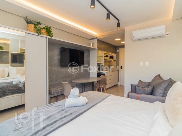 Apartamento com 25m², 1 dormitório, 1 vaga, Rio Branco em Porto Alegre