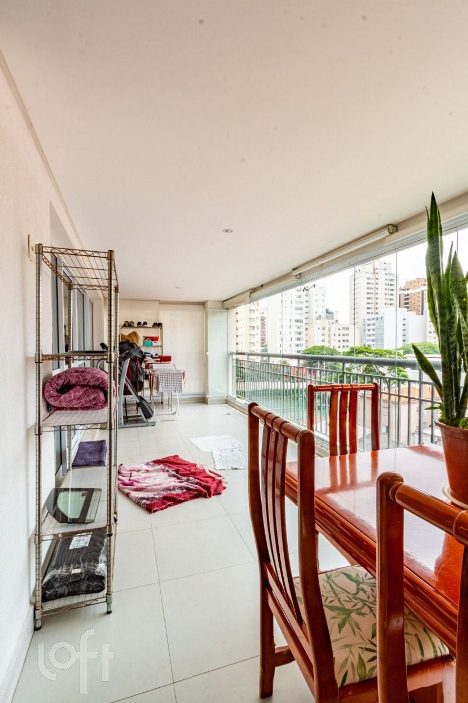 Apartamento à venda com 3 quartos, 246m² - Foto 6