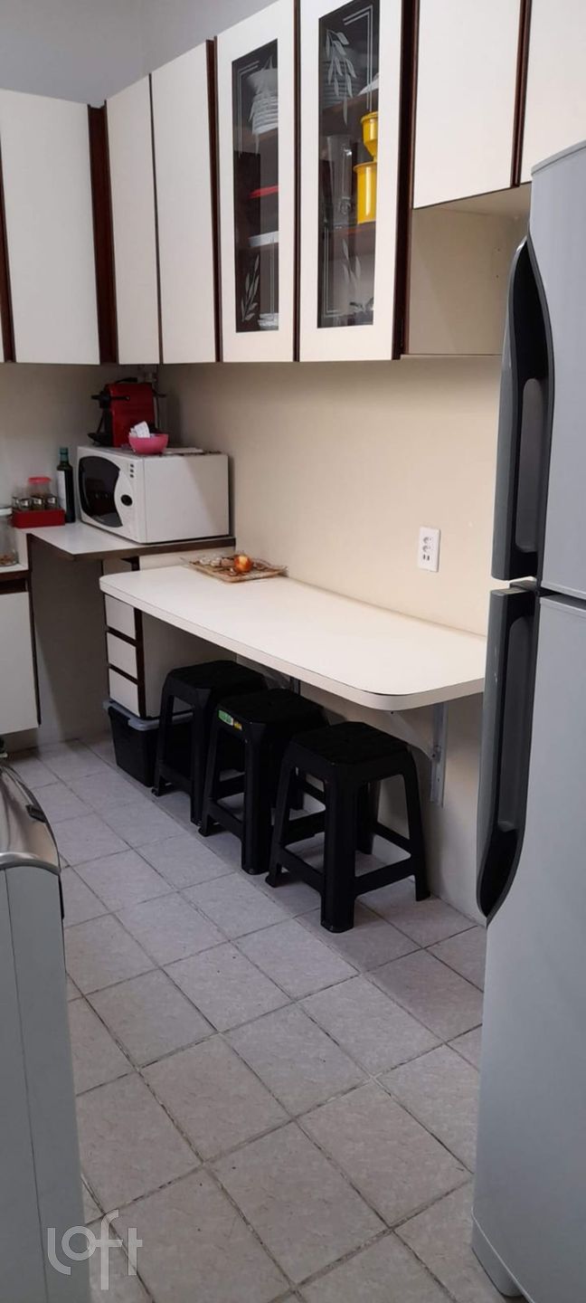 Apartamento à venda com 1 quarto, 60m² - Foto 17