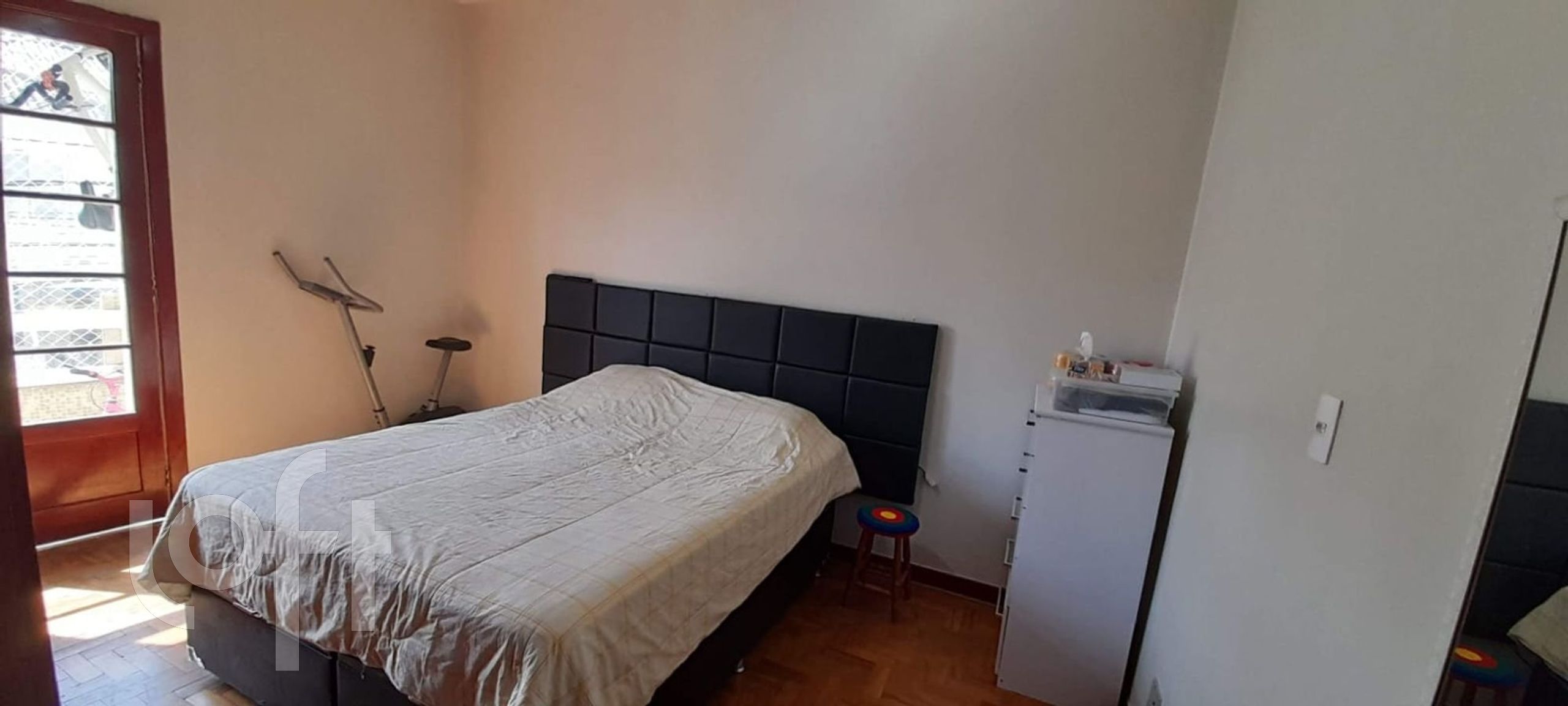 Apartamento à venda com 1 quarto, 60m² - Foto 4