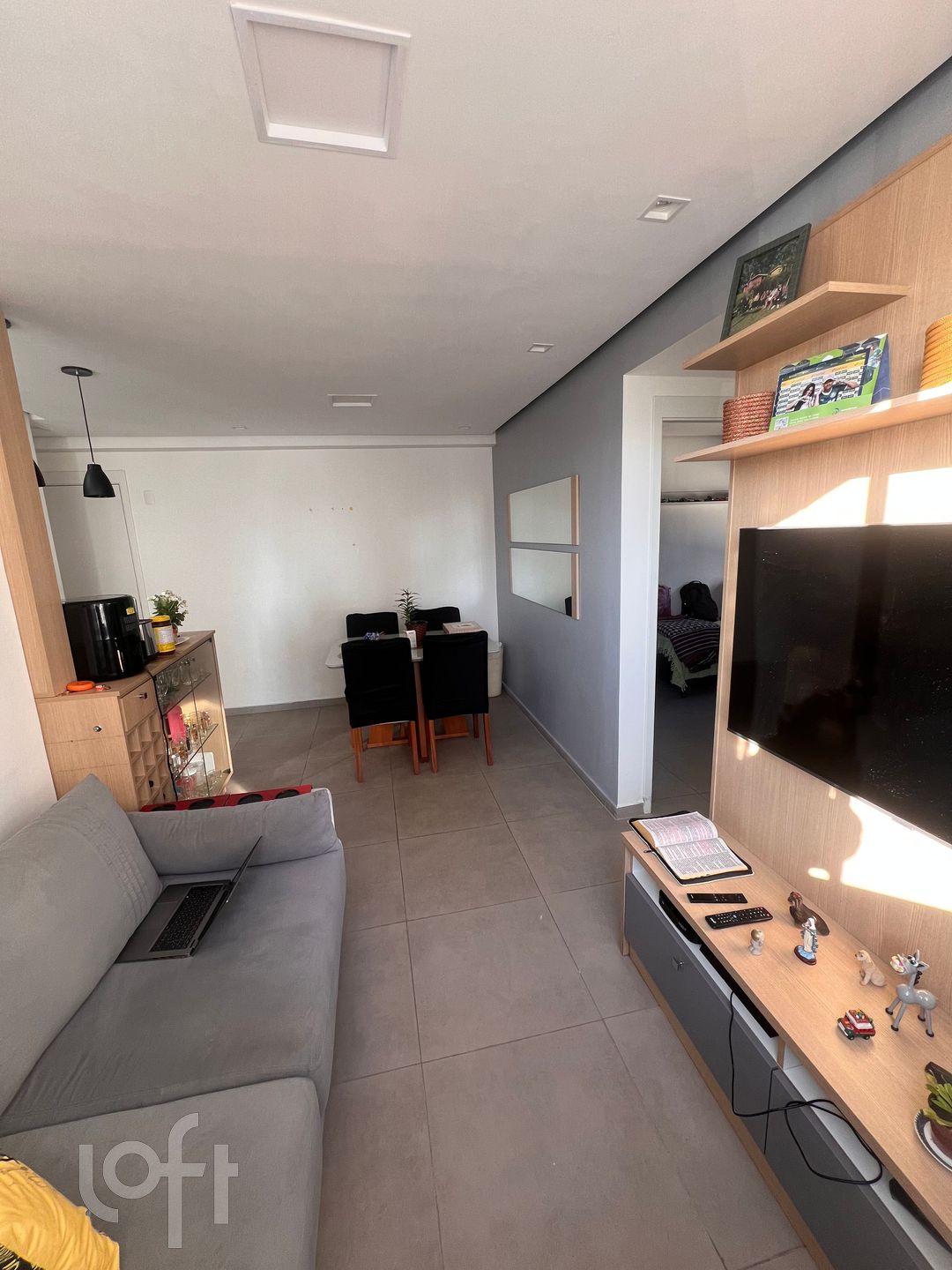 Apartamento à venda com 2 quartos, 47m² - Foto 3