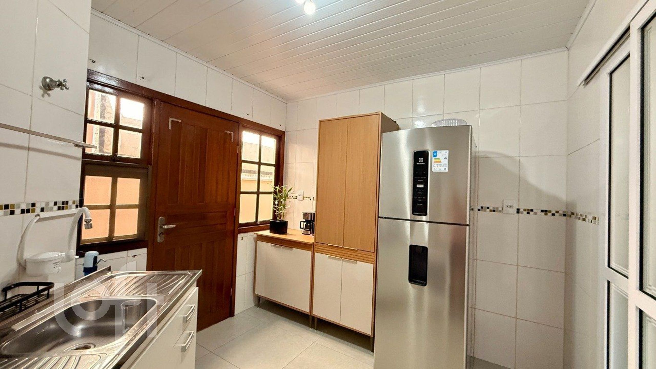 Imagem da propriedade 11