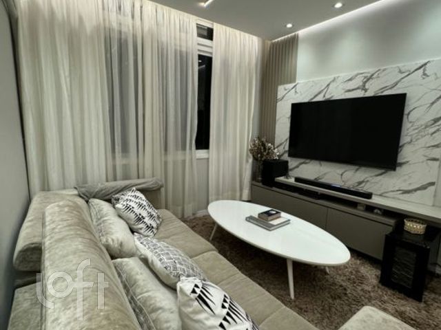 Apartamento com 60m², 2 dormitórios, 1 vaga, Boa Vista em Porto Alegre