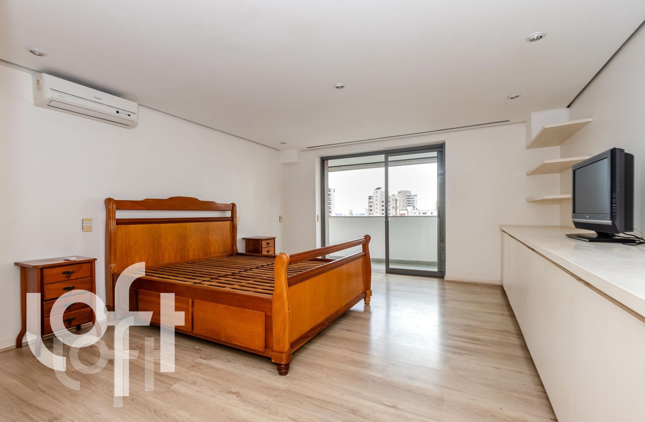 Apartamento à venda com 4 quartos, 277m² - Foto 10