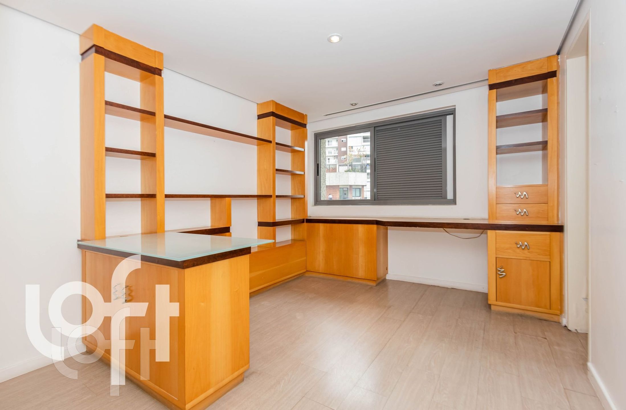 Apartamento à venda com 4 quartos, 277m² - Foto 14