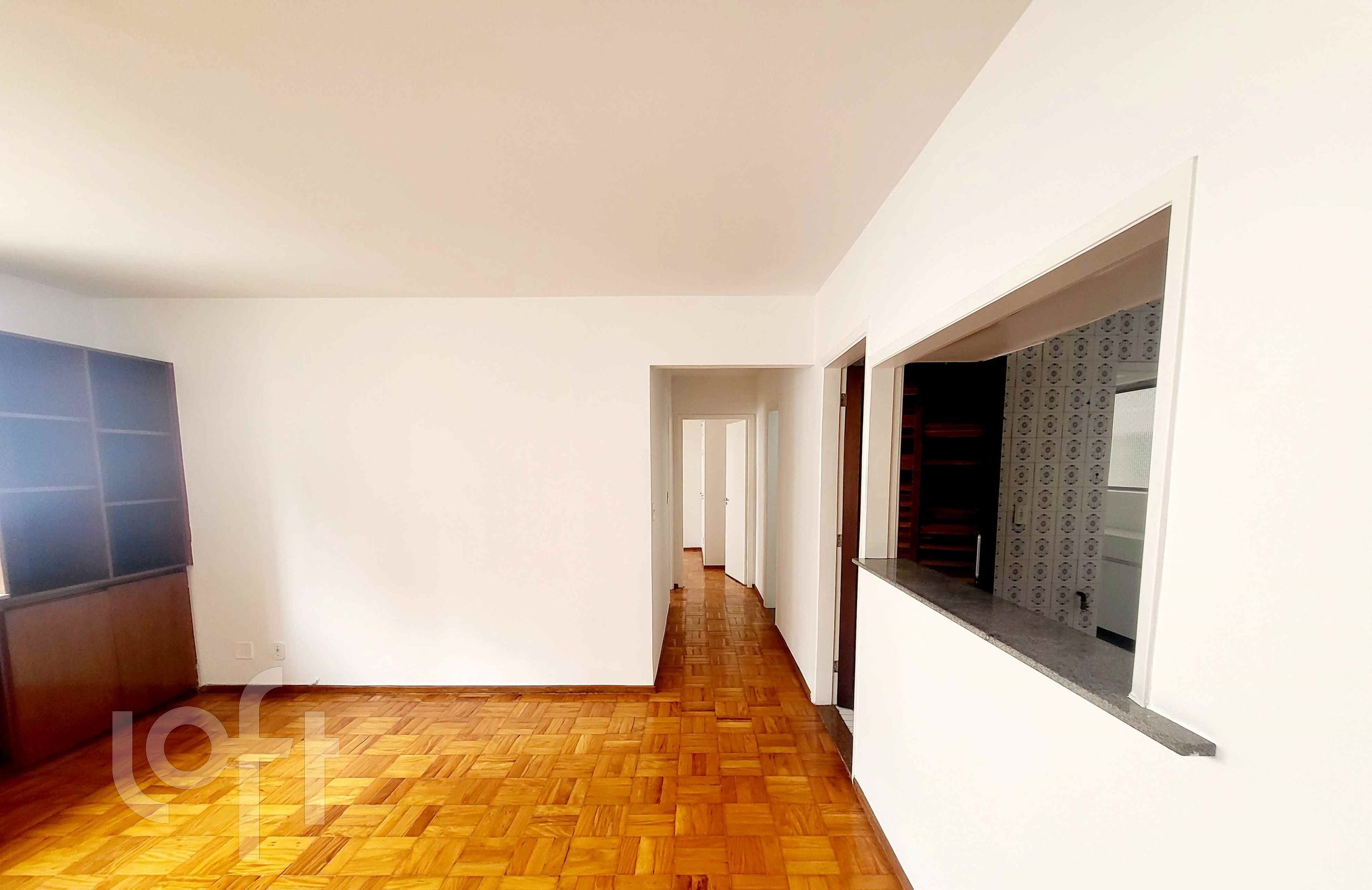 Apartamento à venda com 2 quartos, 83m² - Foto 3