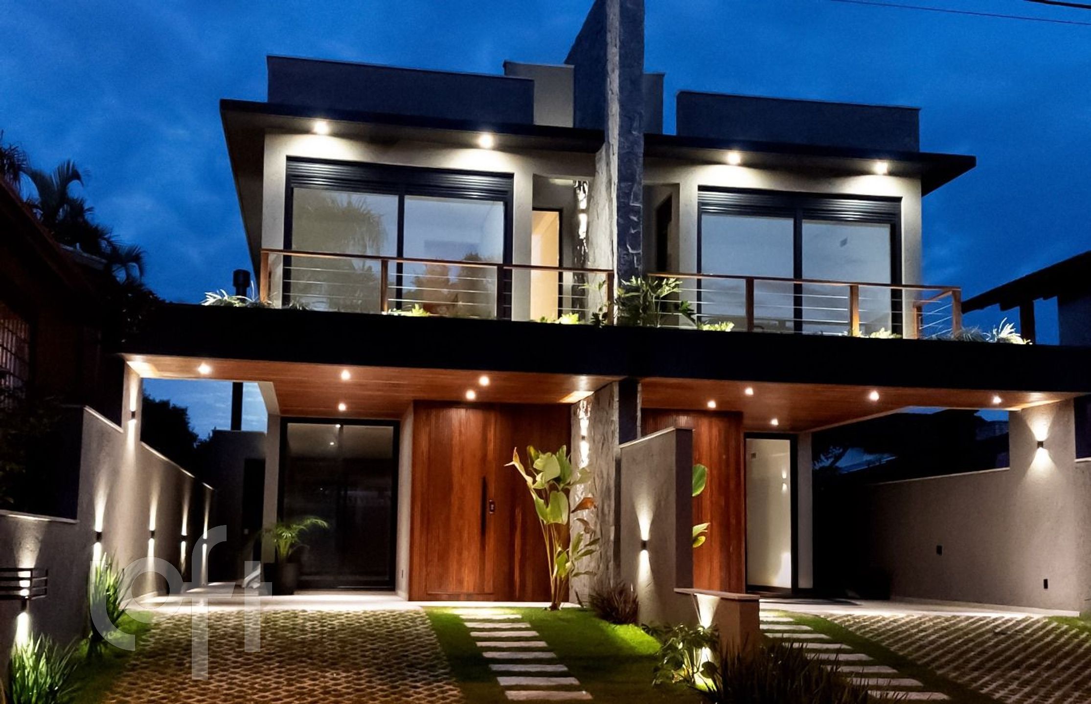 Casa à venda em Açores com 164 m², 3 quartos, 1 suíte
