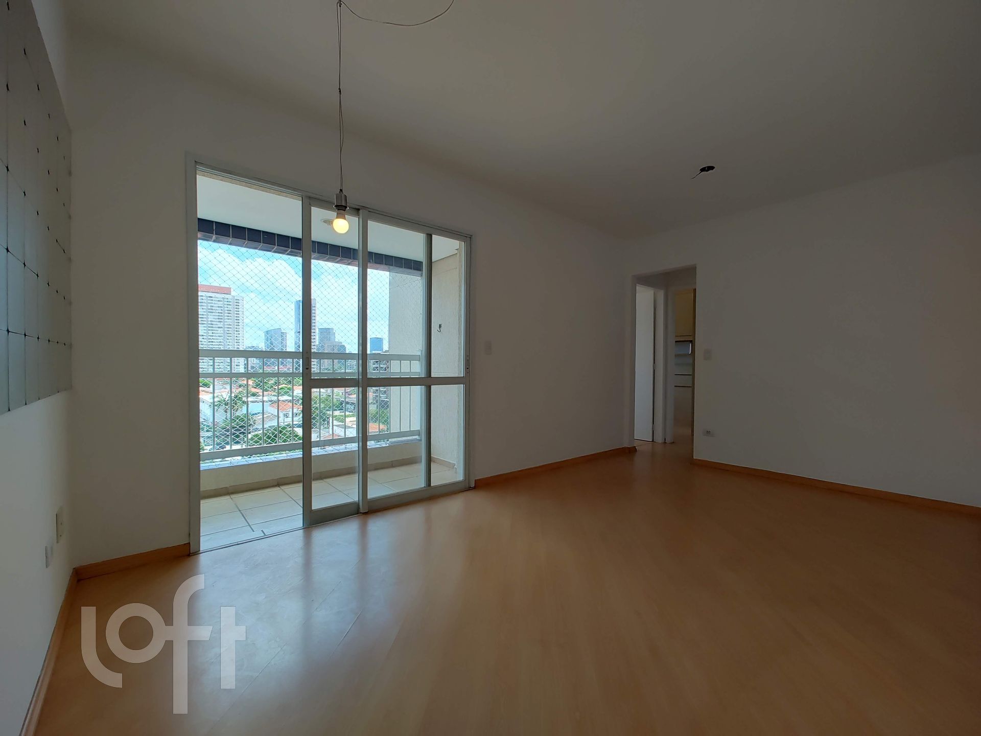 Apartamento à venda com 2 quartos, 56m² - Foto 1