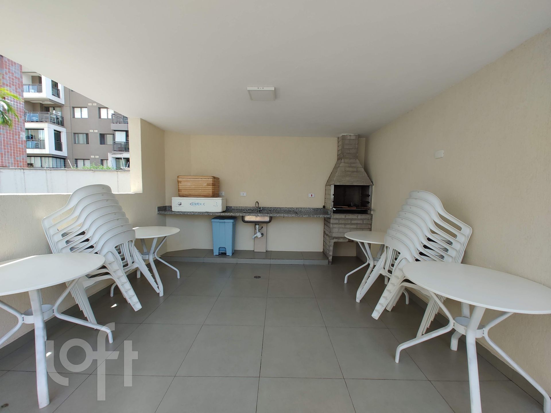 Apartamento à venda com 2 quartos, 56m² - Foto 28