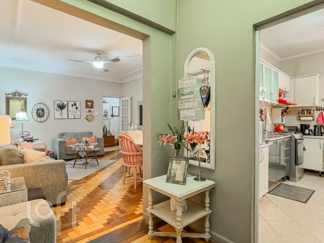 Apartamento com 120m², 3 dormitórios, Santana em Porto Alegre